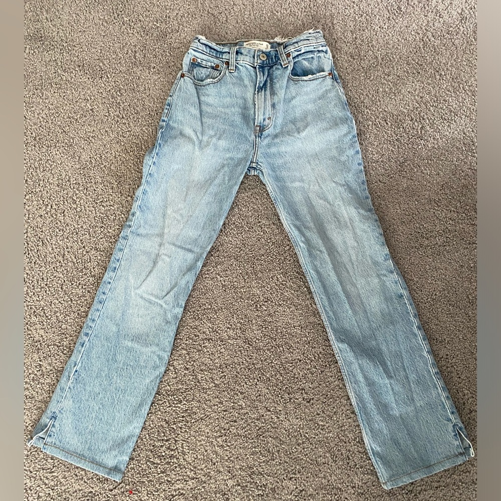 Abercrombie 90s straight ultra high rise jeans size 25